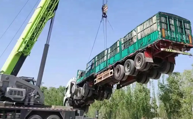 平定道路脱困救援案例